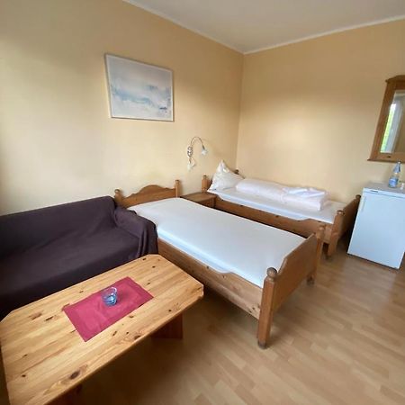 Taverna Hotel Roemerkrug Hannover Buitenkant foto